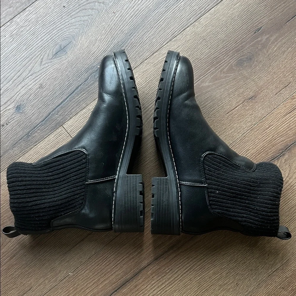 Kensie Black Ankle Boots with Knit Cuff ! 7.5